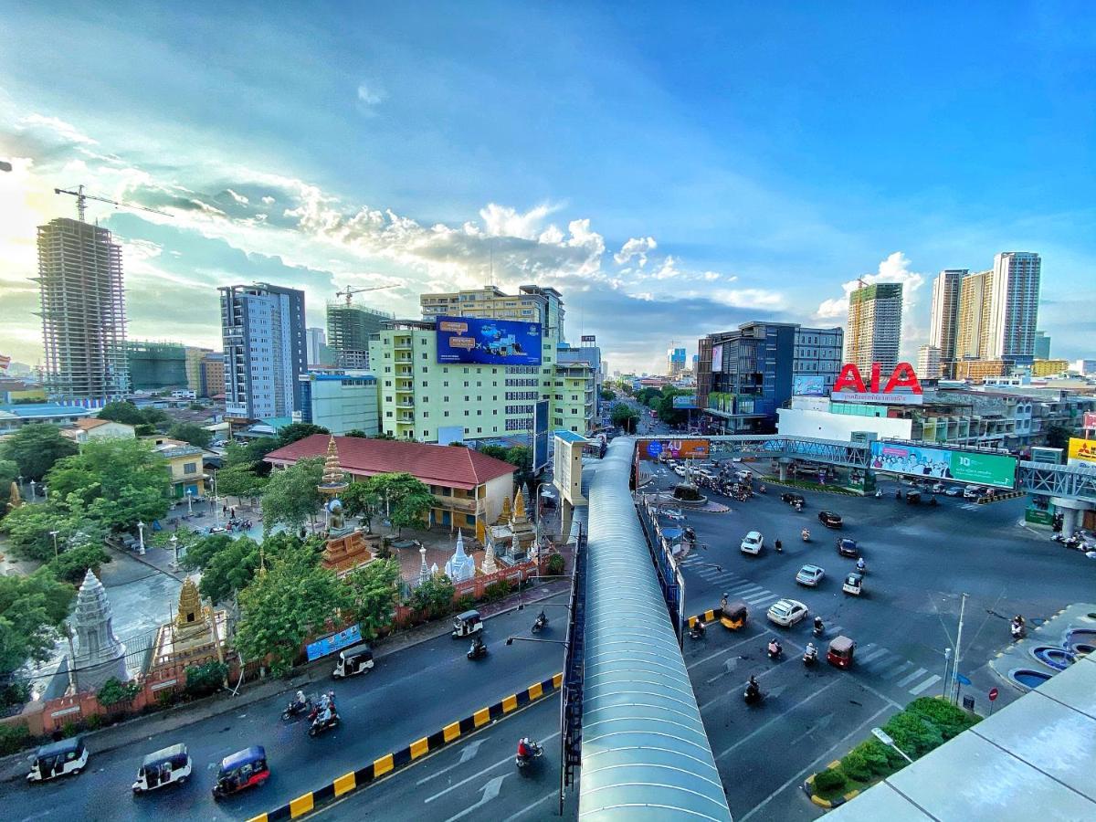 Yunfan Hotel بنوم بنه المظهر الخارجي الصورة